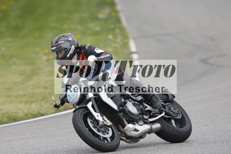 /09 19.04.2026  Caremotion get faster ADR/Gruppe gruen/18